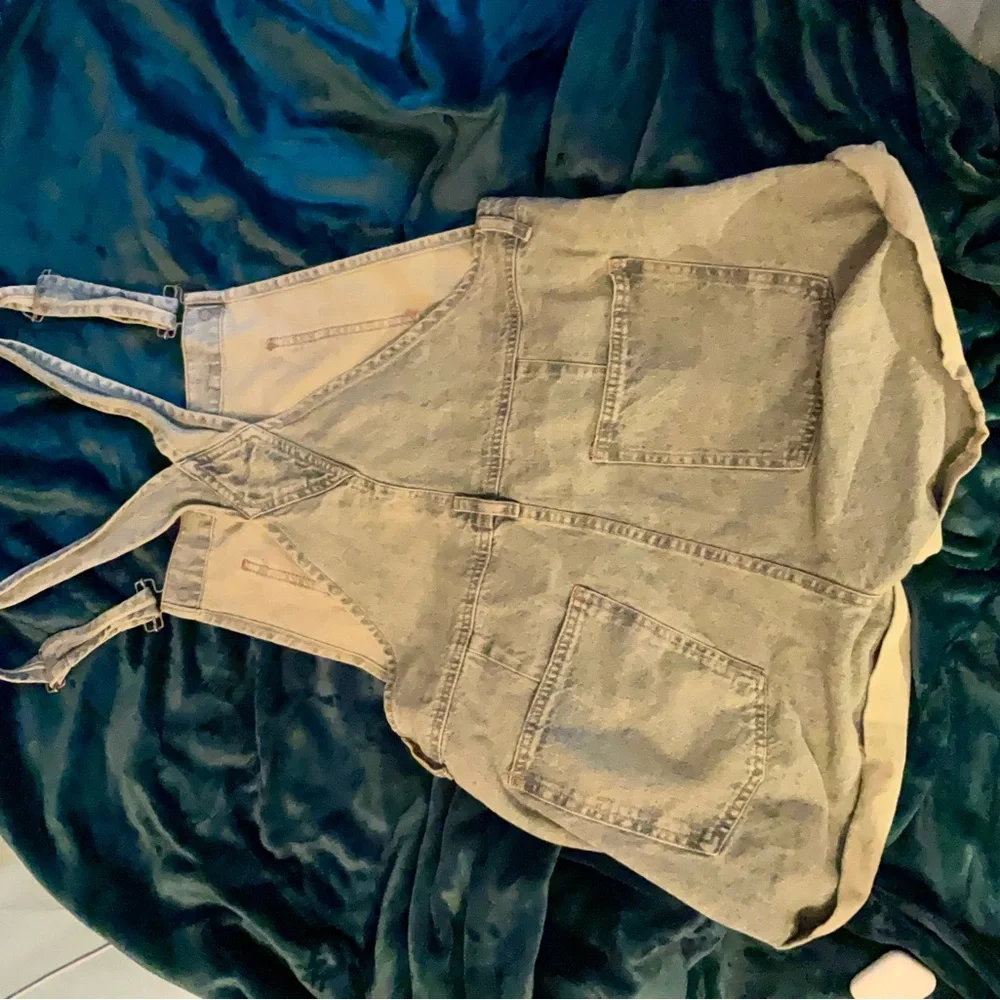 NWOT We The Free Oceanic Jean Shortalls! - Picture 10 of 16